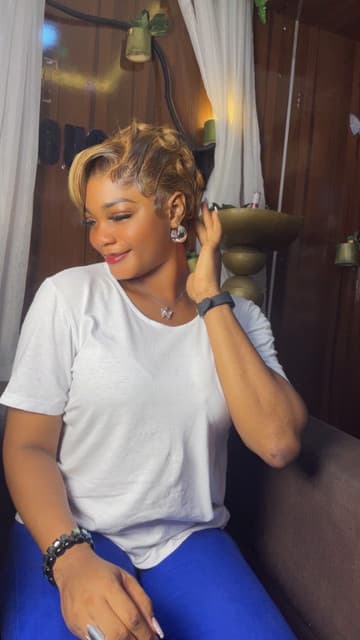 Frontals & Wigs