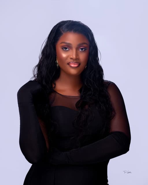 Frontals & Wigs